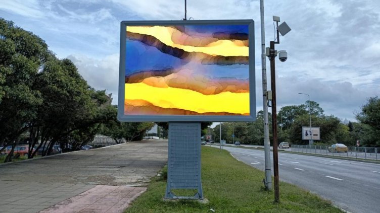 Билборди - картини се появаяват във Варна (СНИМКИ)