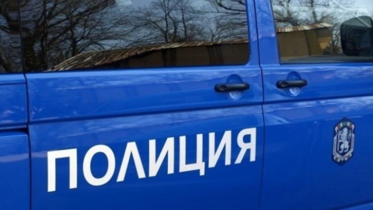 Арестуваха трима за въоръжения обир във Велинград