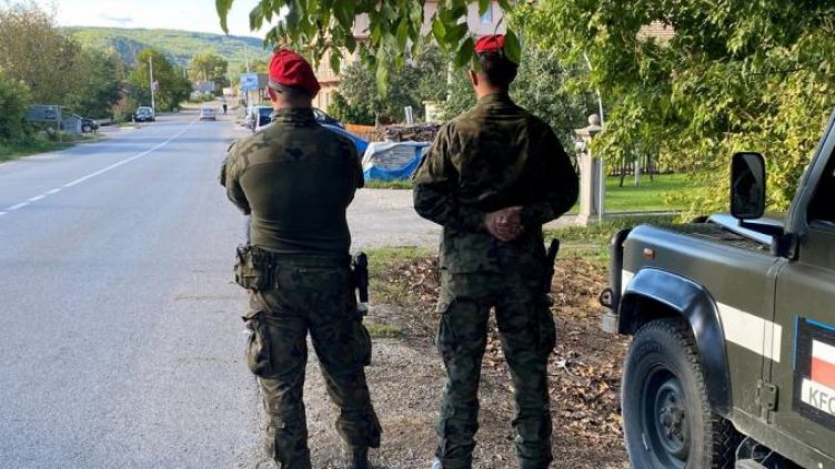 НАТО праща още свои военни в Косово