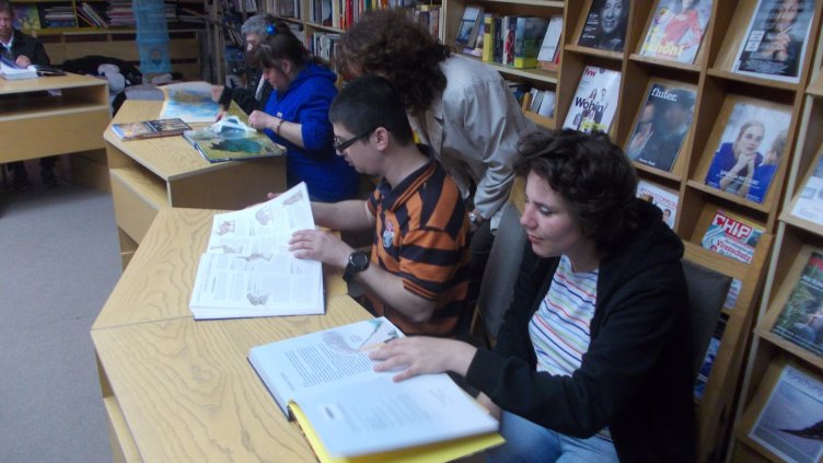 И от Дневен център &quot;Ривиера&quot; се включиха в Маратона на четенето (СНИМКИ)