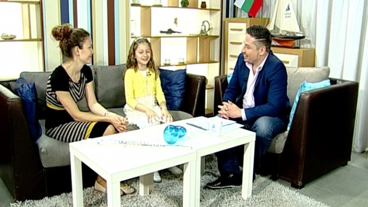 "Щрихи от утрото" (30.05.2017) - Как една млада варненка покори музикалната сцена?