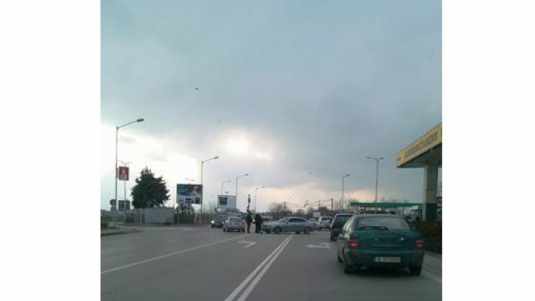 Катастрофа предизвика задръствания на бул. „Цар Освободител“