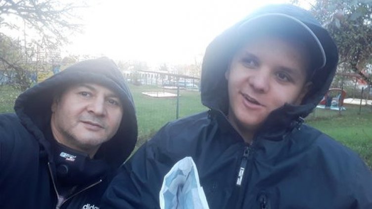 Ванко оцеля в ПТП до Варна, но загуби майка си и баба си. Да му помогнем!