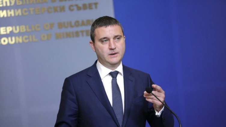 Вл. Горанов: Няма да има мораториум върху кредитите