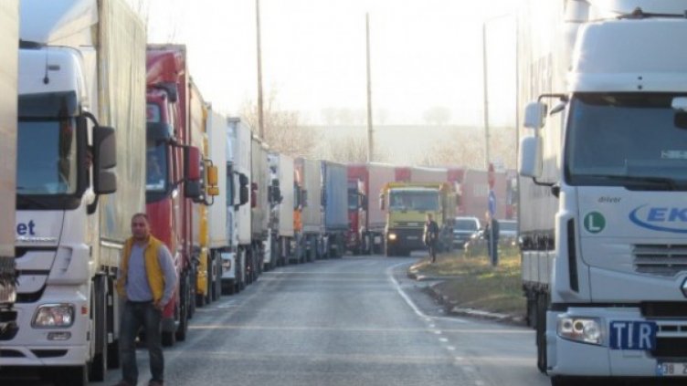 Пропускат ТИР-ове на ГКПП "Промахон – Кулата"