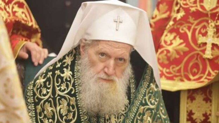 40 дни от кончината на патриарх Неофит