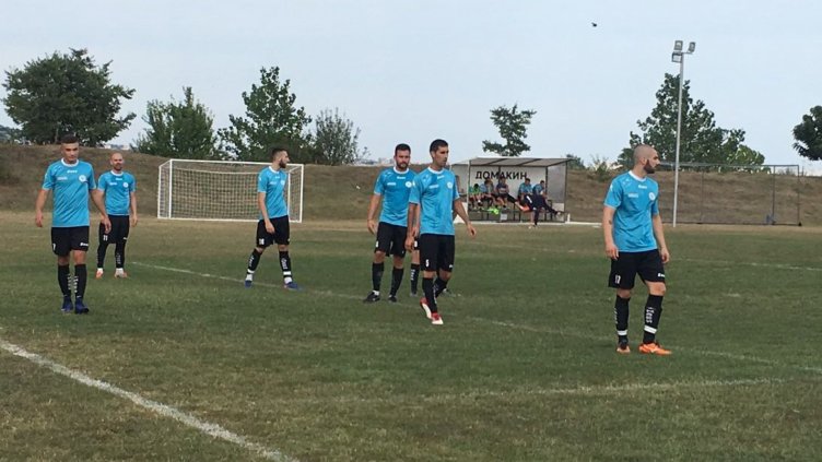 „Тополи 2010“ победи балчиклии в контрола