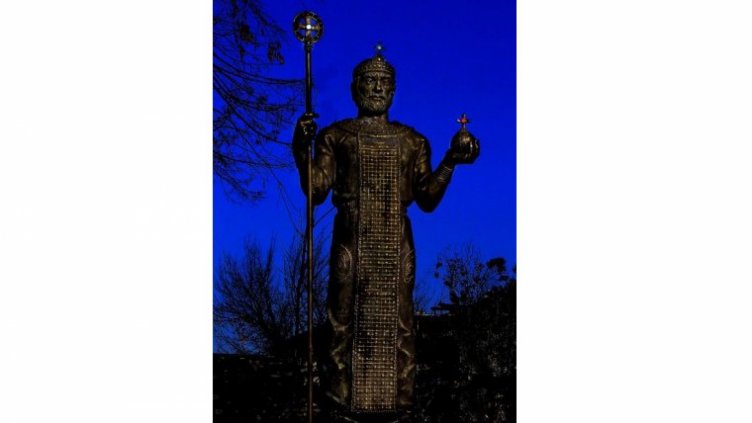 И паметник на Иван Срацимир светна във Видин 