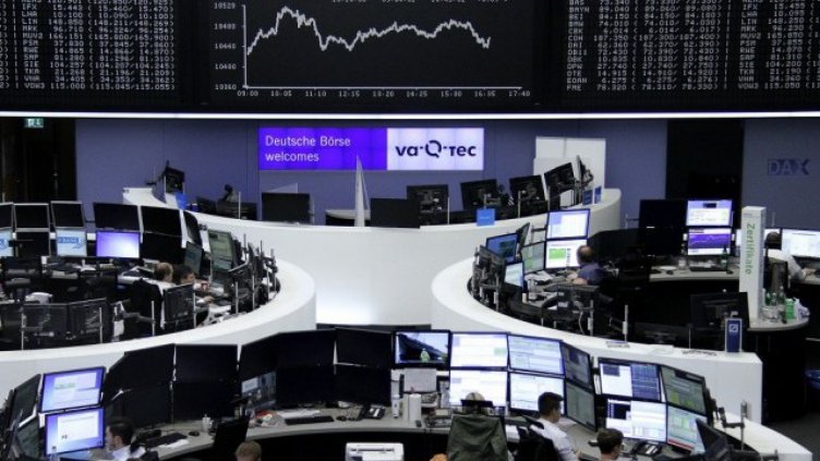 Европейските пазари не намериха единна посока в петък