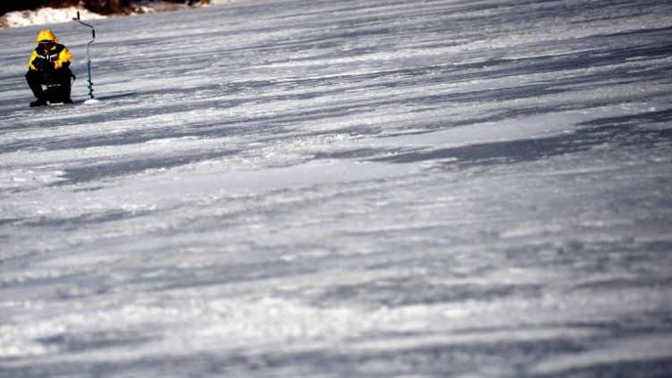 Язовир „Дренов дол“ замръзна