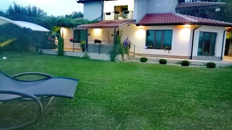 Къщите за гости - най-бюджетният вариант за посрещане на Коледа и Нова година