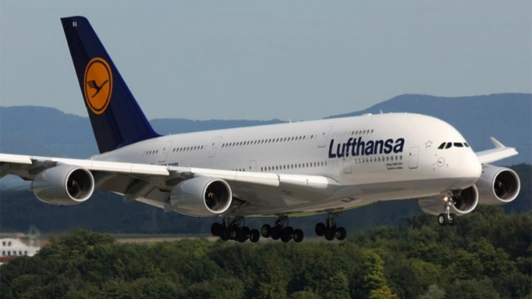 Lufthansa спира полетите до Каракас