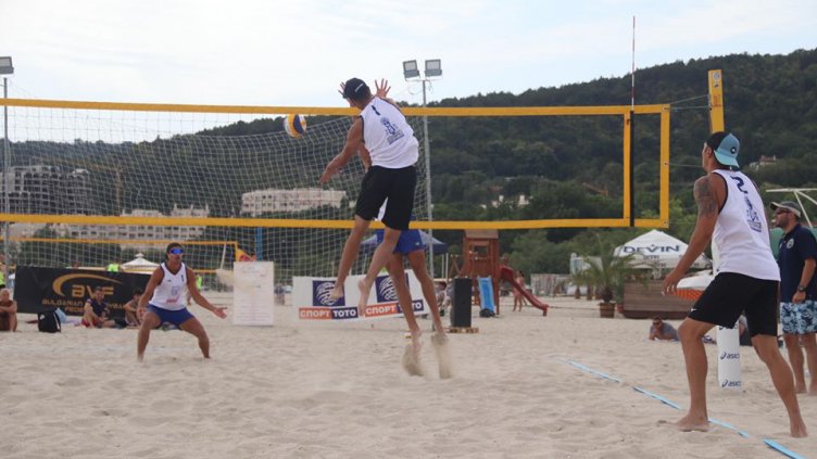 Снимки: Комисия по плажен волейбол към БФВ