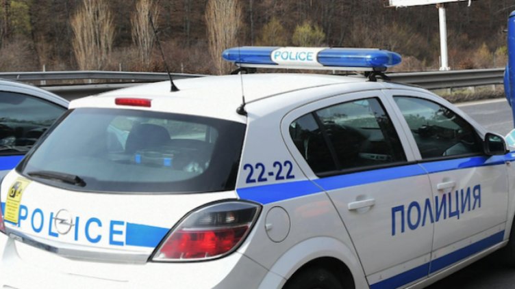 Издирват 84-годишна жена в Родопите