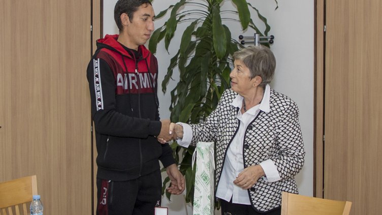 Награда и благодарност за Петър, спасителят от влака Пловдив – Варна