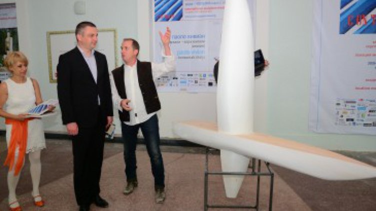 Contempo дари 9 скулптури на Варна