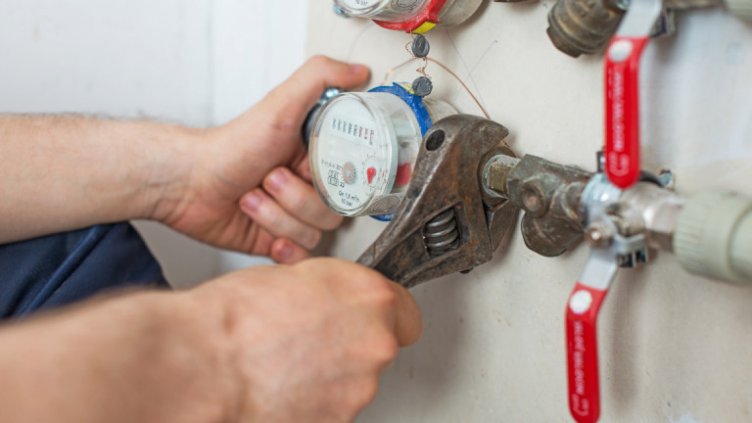 Пенсионер заловен да краде вода във варненско село