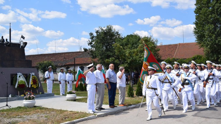 Отбелязаха 65 г. от възстановяването на българския подводен флот