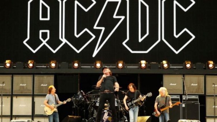 Почина един от създателите на АС/DC Джордж Йънг