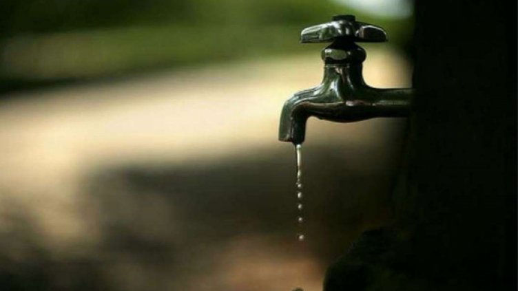 В китното село Близнаци пият вода с желязо