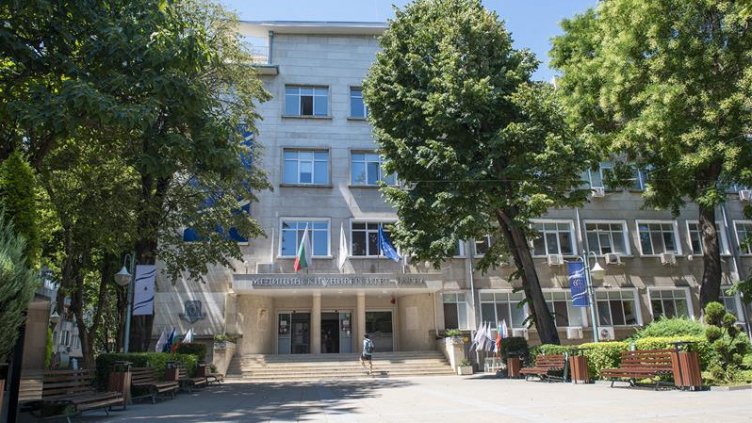 МУ-Варна избира ново ръководство