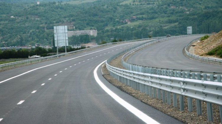 Спират временно движението по част от магистрала &bdquo;Тракия&rdquo;