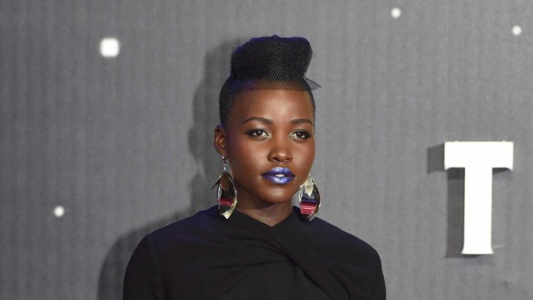 Лупита Нионго e звездата в.... новото видео на Джей Зи