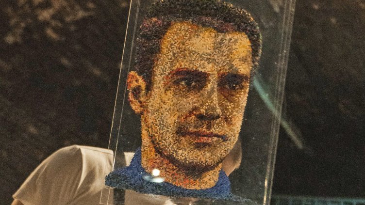 Остават броени дни до отпътуването на изложбата "Тропик на Рака"