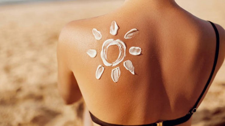 Защо е вреден тенът през лятото? 