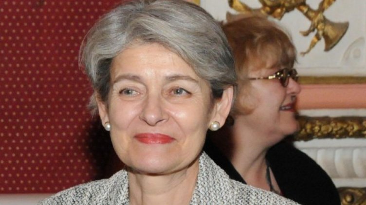 Бокова разкритикува разрушаването на паметниците