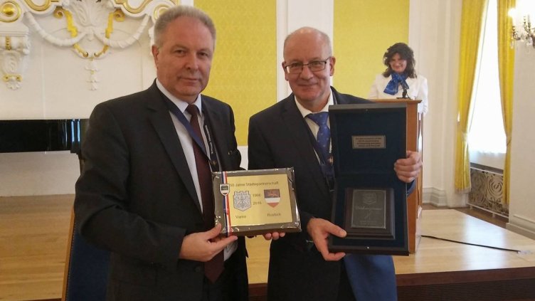 Варна и Рощок отбелязаха 50 г. от побратимяването си