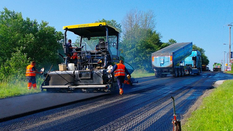 До 10 дни приключва ремонтът на "Витиня" на стария път, по който се движат камионите