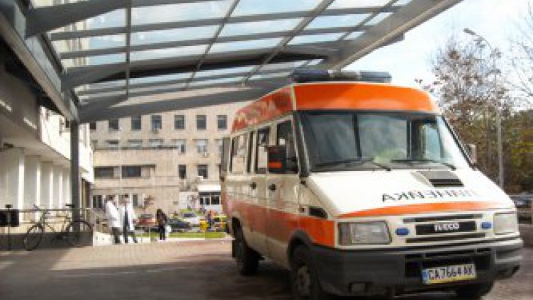 Седем са офертите по обществената поръчка за 400 нови линейки