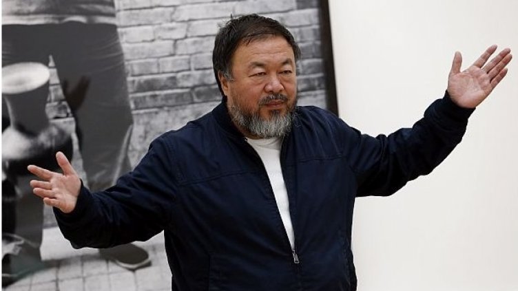 Китаец ще вдига паметник на бежанците на остров Лесбос