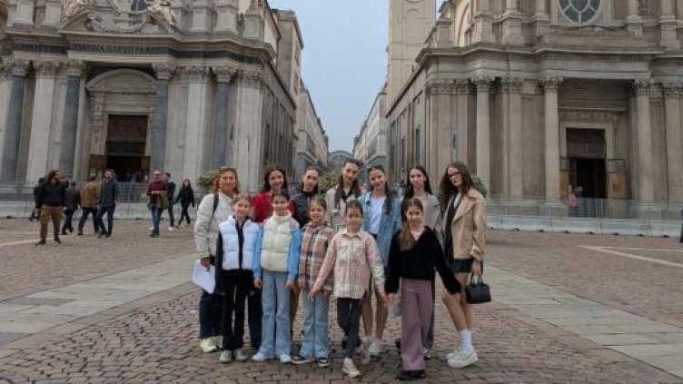 Варненски балетисти се завърнаха със злато и сребро от Италия