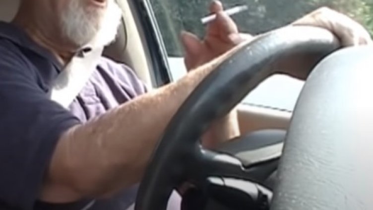 80-годишен дядо открадна кола в Добрич