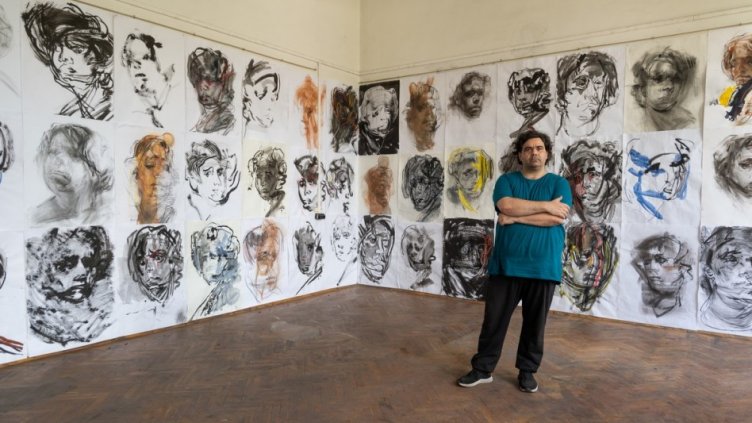 Великотърновският университет подреди изложба във Варна