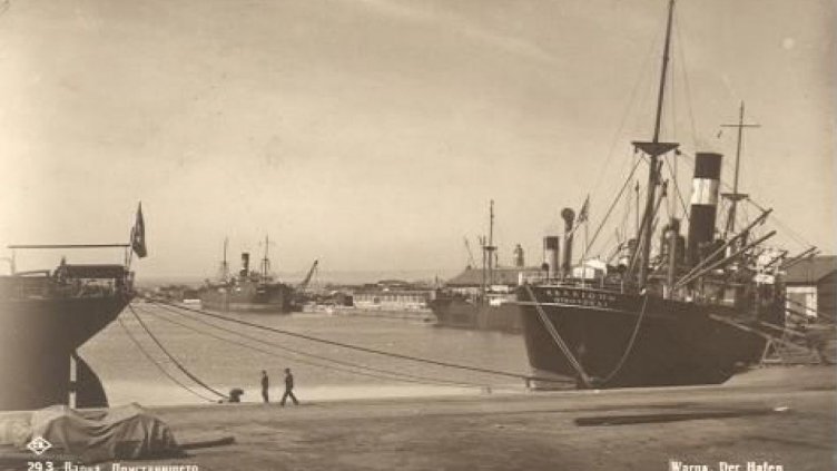 На 12 август 1879 г. се ражда бойният флот на Царство България