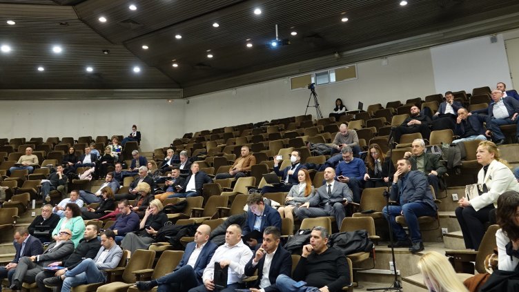 Групата на варненските общински съветници от "Български гласъ" се преименува на "Съединение"