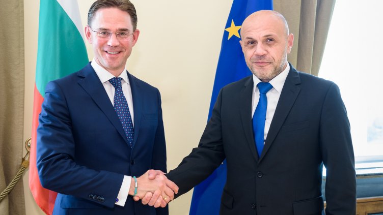 Томислав Дончев се срещна със заместник-председателя на Европейската комисия Юрки Катайнен