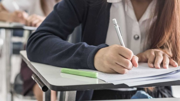 Варненските седмокласници са в топ 3 по успех на матурите