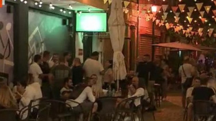 Области в червено ли? Купонът продължава да тече с пълна сила