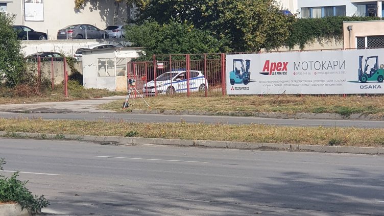 КАТ нехае за заповедта на Рашков, полицаите продължават да се крият