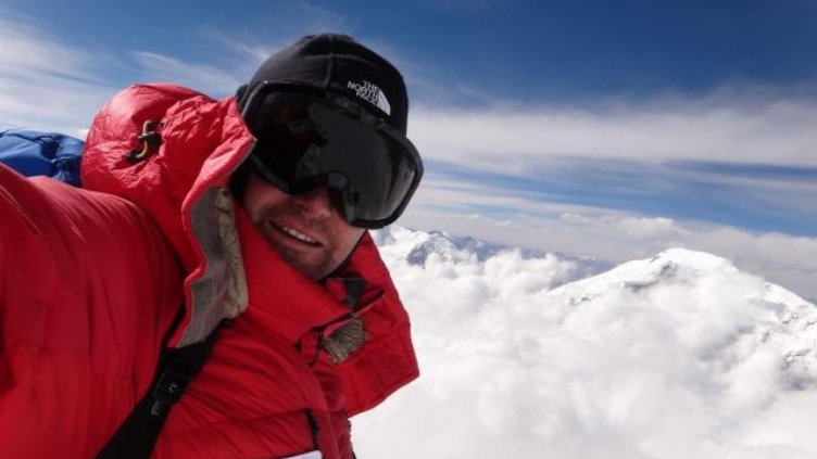 Втори българин стъпи на Лхоце 36 години след Проданов