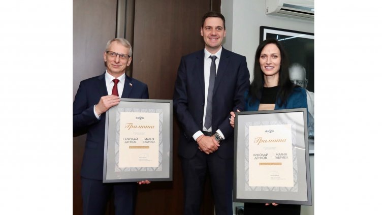 Премиерът Денков и вицепремиерът Габриел бяха обявени за „Политици на годината 2023“