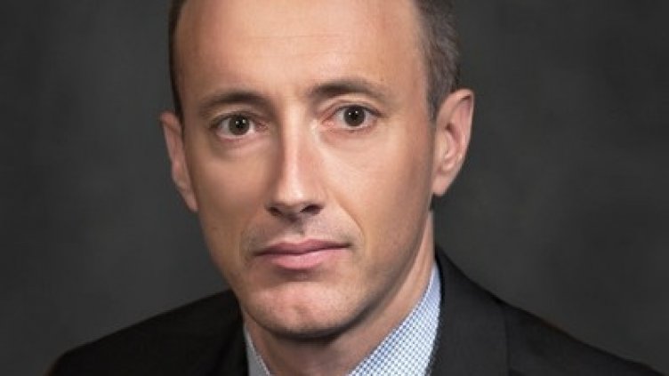 2600 българчета с по 300 лева от властта – за тях няма държавна забавачка