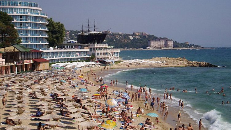 12 жандармеристи се включват в охраната на курортите