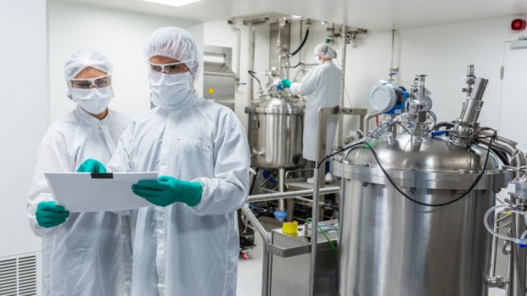 ЕК договори 225 млн. дози ваксина срещу коронавирус