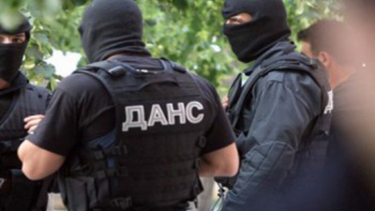 МВР и данъчни нападнаха Слънчев бряг