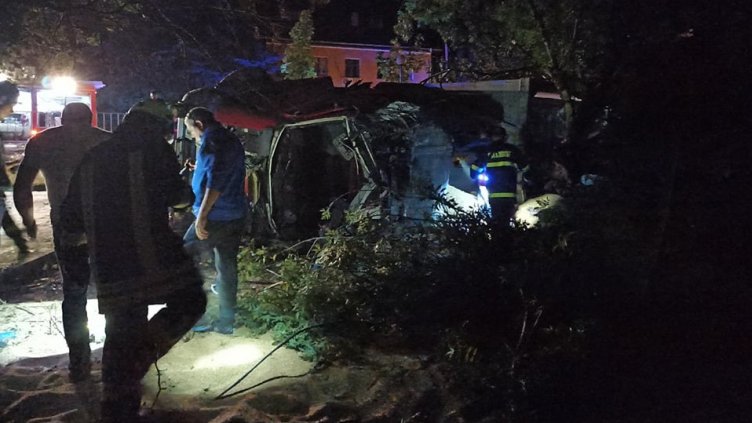 Ад в Айтос: Тир помете кола, смаза жена. Уби и две деца в градския парк (ВИДЕО)